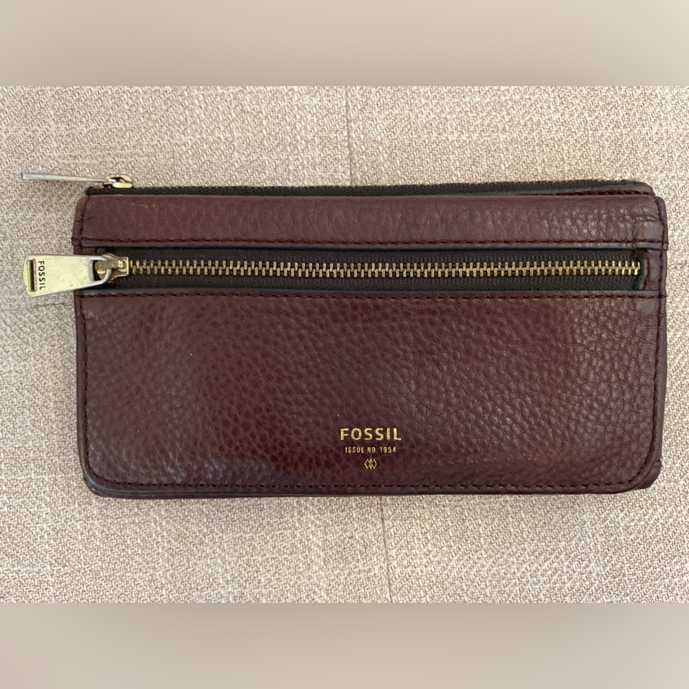 Fossil wallet
